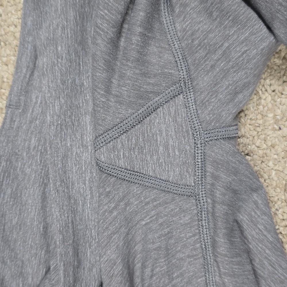 Lululemon Wunder Under Crop III Heathered Slate SIZE 2 - Picture 7 of 8